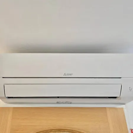 Coastal In * פיראן