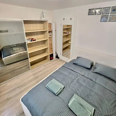 Apartment Coastal In