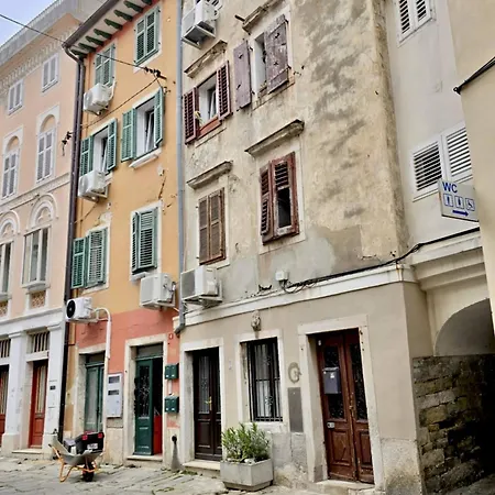Coastal In Apartment Piran