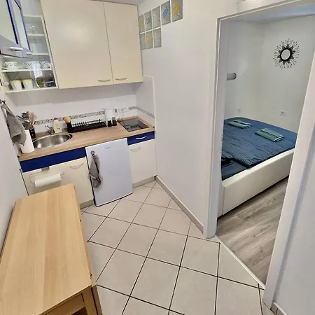 Apartment Coastal In